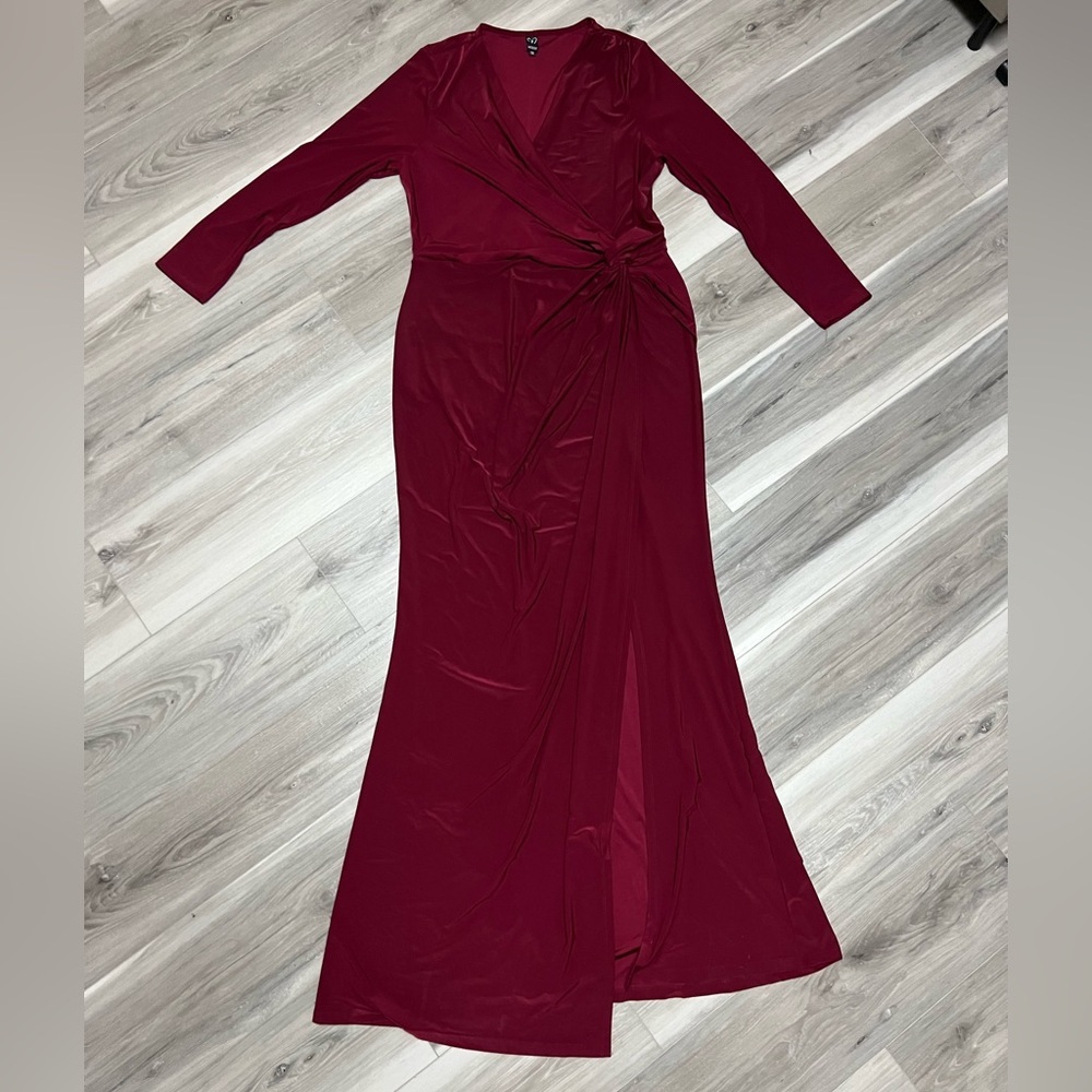 Elegant Burgundy Wrap Dress